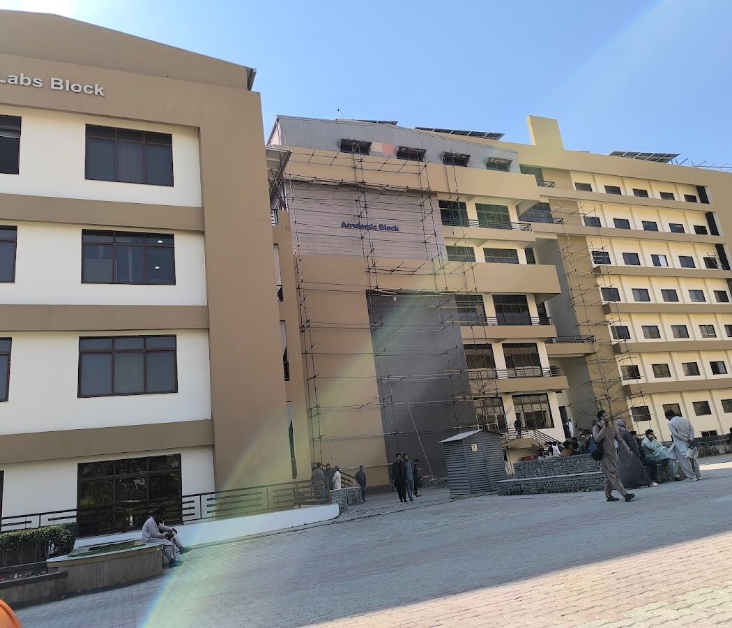 AWS Student Community Day Islamabad – Builders Edition 1